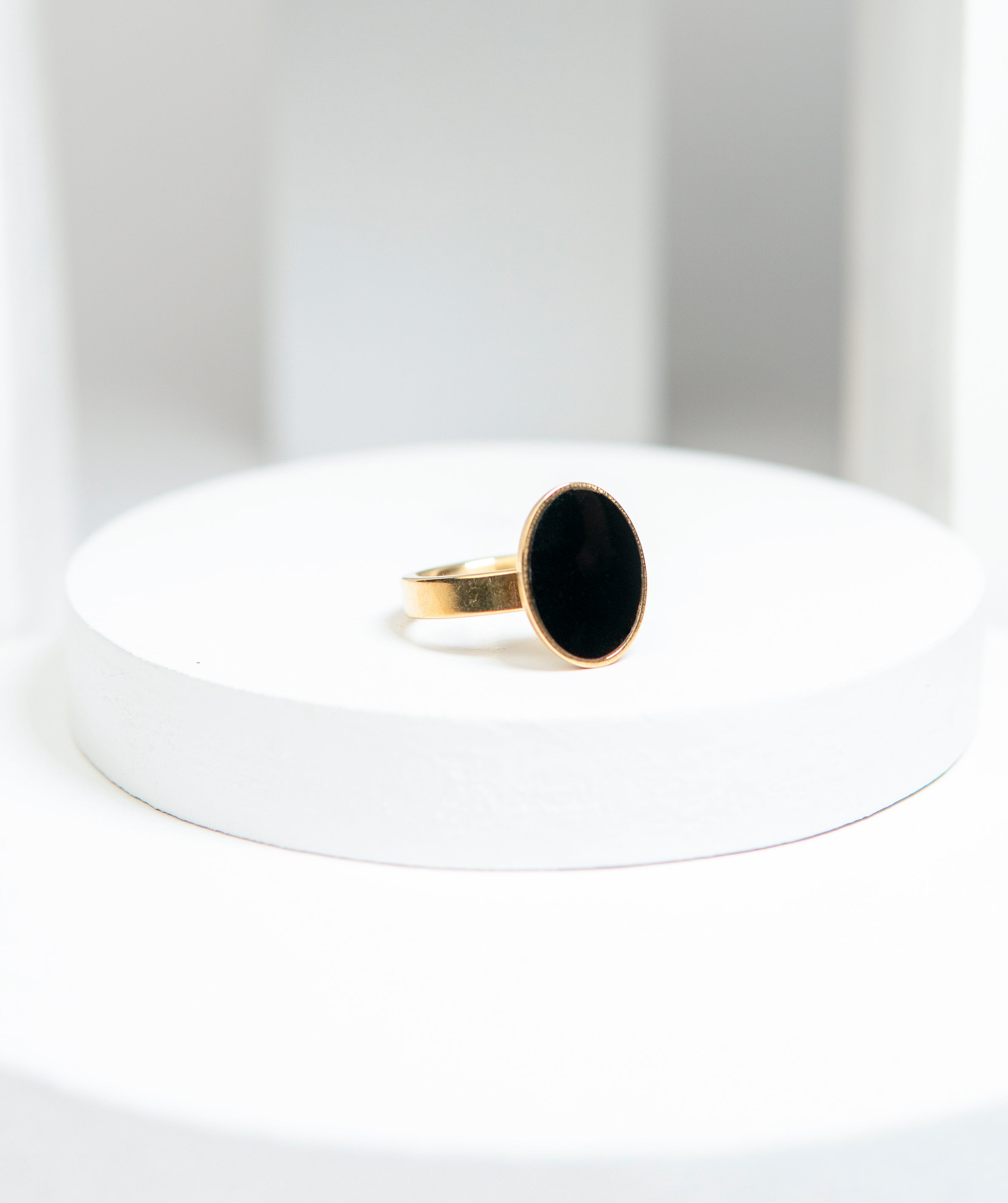 Glorious Black Stone Ring