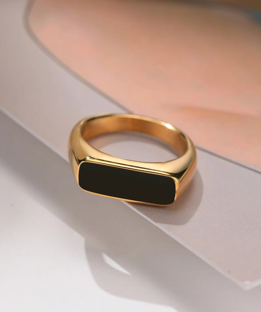 Onyx Stone Ring